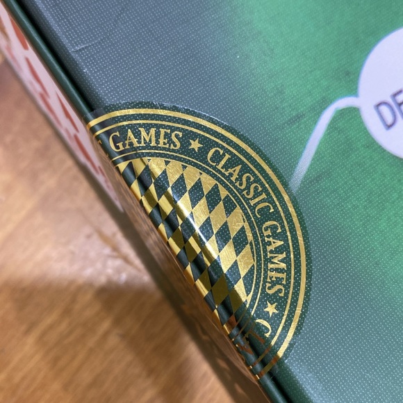 NWOT. Texas Hold’Em Poker set. - Picture 5 of 9